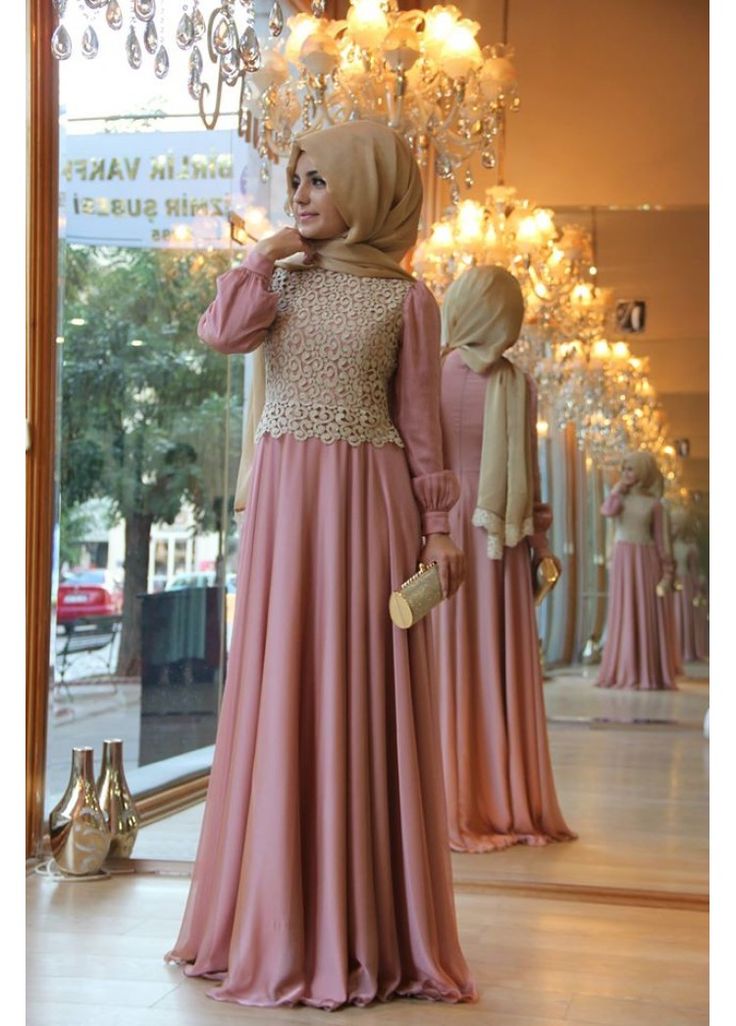 Tren ve Tarz Tesettür Abiye Modeli